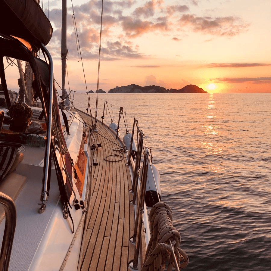 Sailing & Networking: GrowthX at Sea